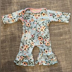 Baby Grey 0-3 month. Zip one piece with ruffle flare hem.